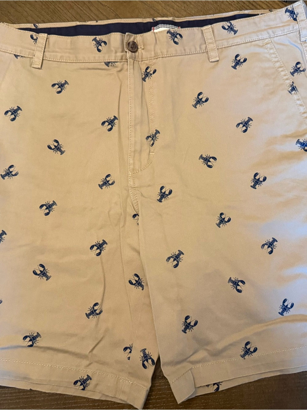 Izod Saltwater White Cotton Button-Up Shirt with Red Logo